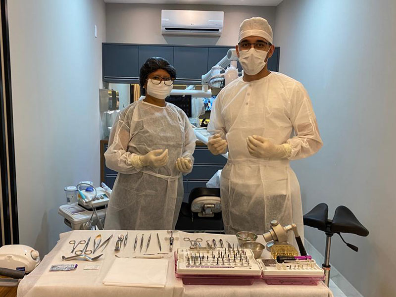 Cirurgia oral e extração de siso Oral Person